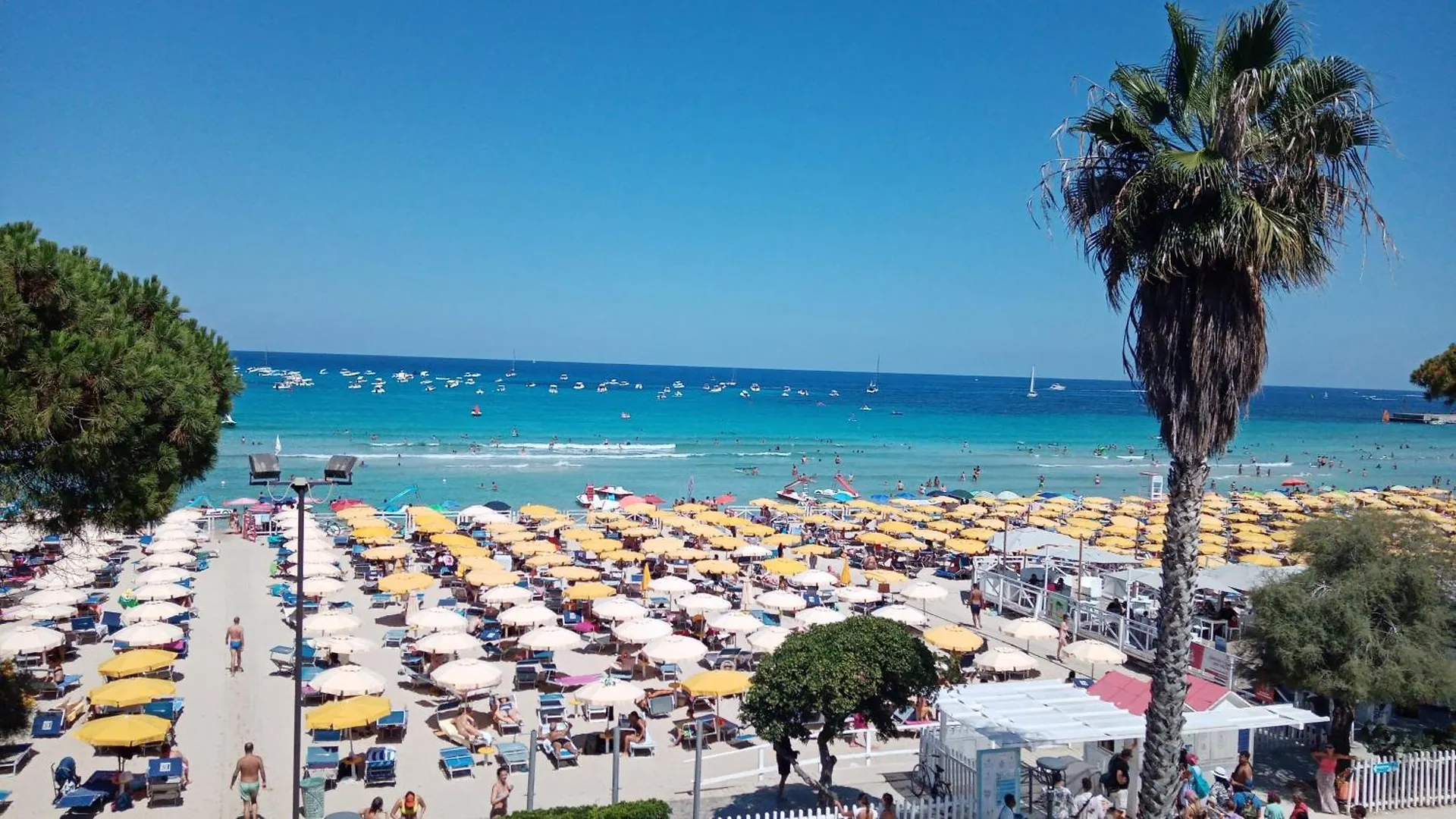 Rocca Mondello Rooms, Beach And Sea Palermo Italië