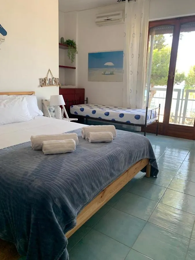 Privat bolig Rocca Mondello Rooms, Beach And Sea Palermo